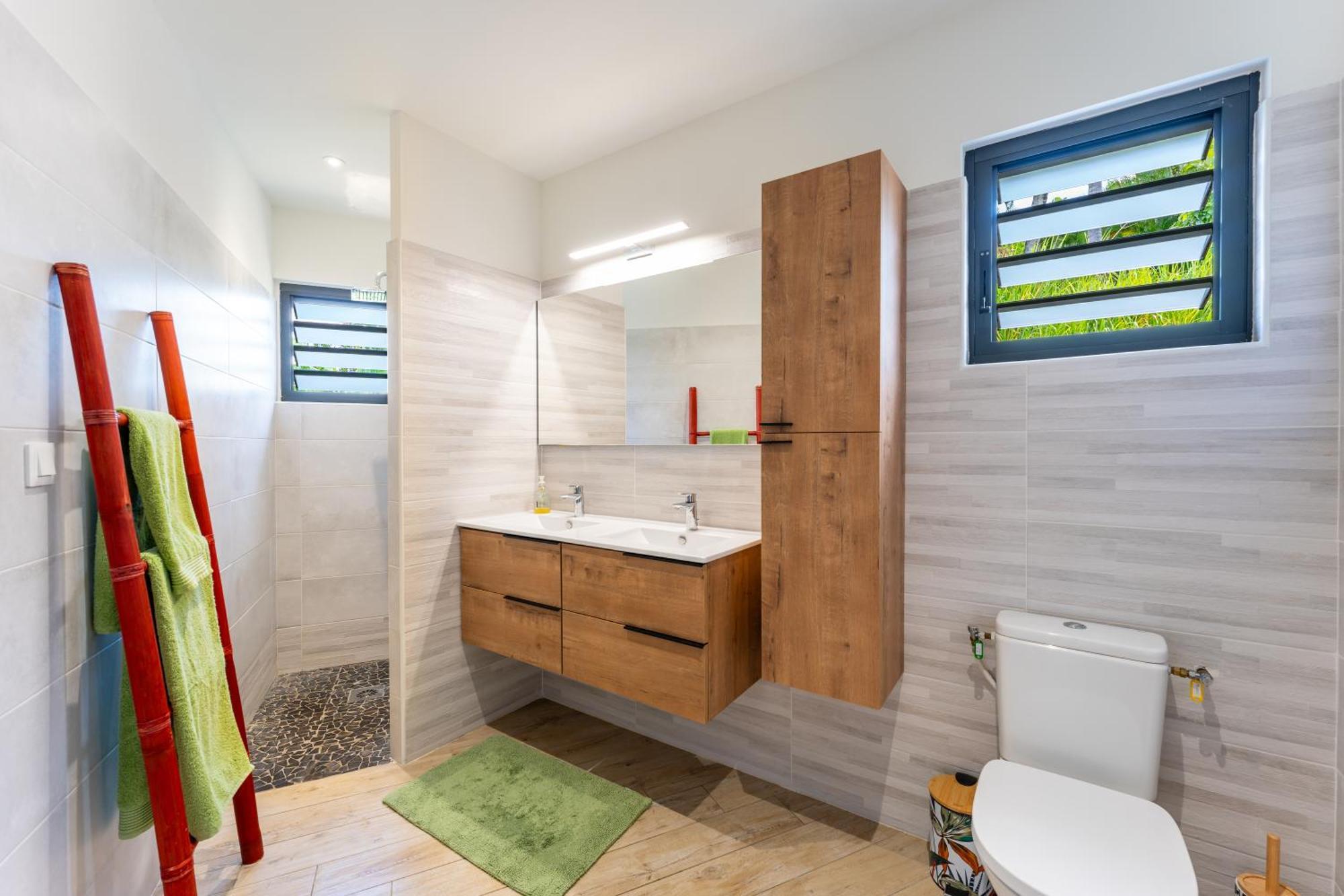 Calypso Bay Villa Буйянт Екстериор снимка